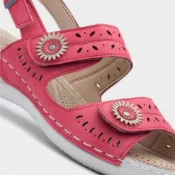 Cushion Walk Meryl Womens Red Sandal 10 Cushion Walk Meryl Womens Red Sandal -UK Shoe Sales 2024 193041 2 L05.20230717000113